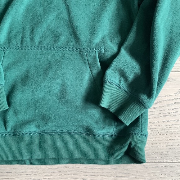 Boys Long sleeve/Sweatshirts/Hoodie - Carters and OshKosh B’Gosh Size 6 - 3-pack - Picture 8 of 15